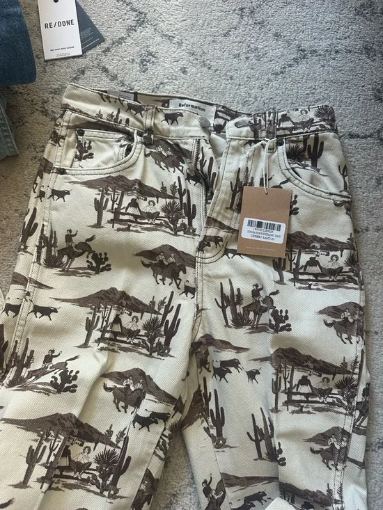 Reformation Sonora High Ruse Straight Jean in Desert cowboy print. Size 25. NWT - Picture 2 of 2